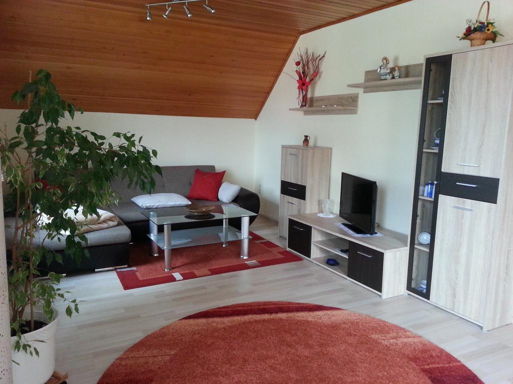 Ferienwohnung Unger Stutzengrun エクステリア 写真